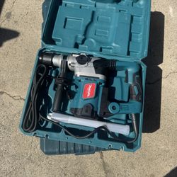 Makita Rotary Hammer 