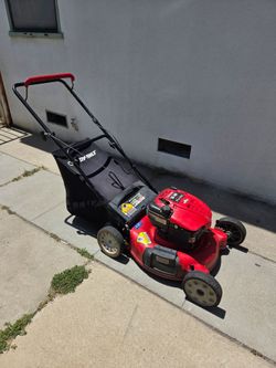 Troy-Bilt Push lawn mower 21" cut