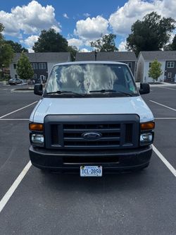 2013 Ford E-350