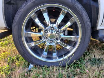 KMC wheels KM673 SKITCH with new 305/40R22 Toyo proxy 3 tires