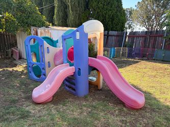 Kids Plastic Outdoor Play Set with Slides