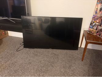 Element Roku TV – Model: E4SW6518RKU 65” For parts or repair