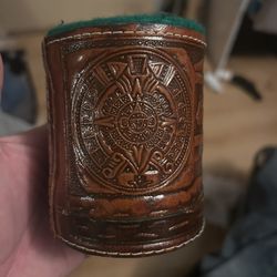 Juego de dados Cubilete Mexicano, Hecho a Mano de Piel | Dados de Poker Mexicano, Cuero Hecho a Mano