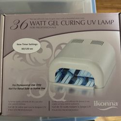 UV Gel Light & Nail Polishes