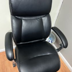 Serta Desk Chair