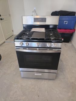 Brand new gas GE stove