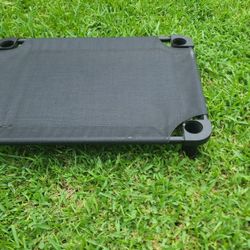 Eleveded Pet Bed For Small Ir Medium Pets , 30 X 22 X 5H 