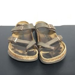 Birkenstock Woman’s Size 38 Brown Leather Mayari Has Rip/wear