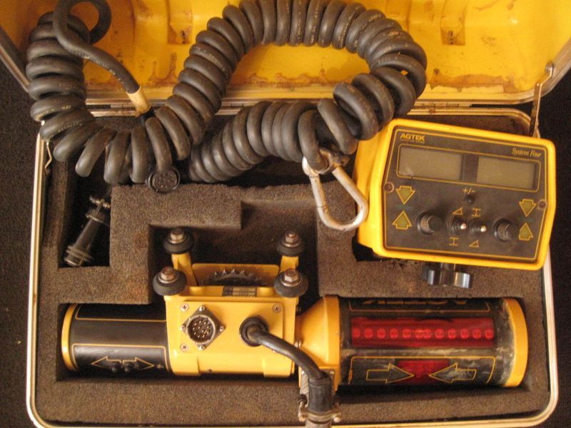 Topcon Tracker Jack w/ Laser Receiver & System 4 **2-sonic trackers ii***