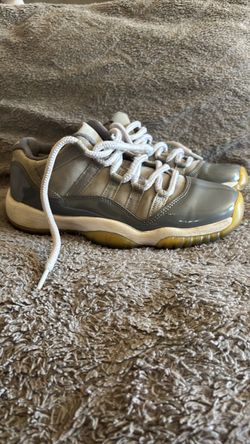 Jordan’s size 5y