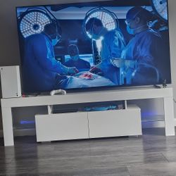 65 Inch Oled Tv /xbox One X And TV Stand