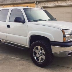 Excelent car chevrolet silverado 2004