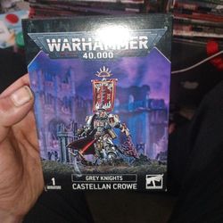 Warhammer 40k - Castellan Crowe Of The Grey Knights