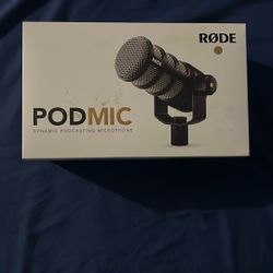 Rode PODMIC dynamic Podcasting Microphone 