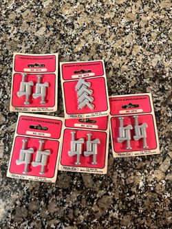 Plastic Screen Clips NEW