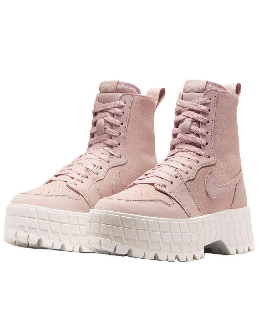Nike Jordan platform boots 