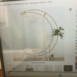 gold metal crescent moon wedding arch 