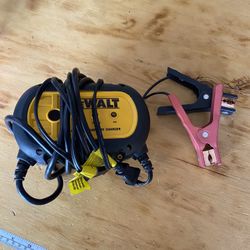 DeWalt 12 Volt Charger And Maintainer 