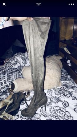 NEW GREY THIGH HIGH BOOTS