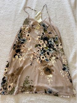 New dress with tags size large
