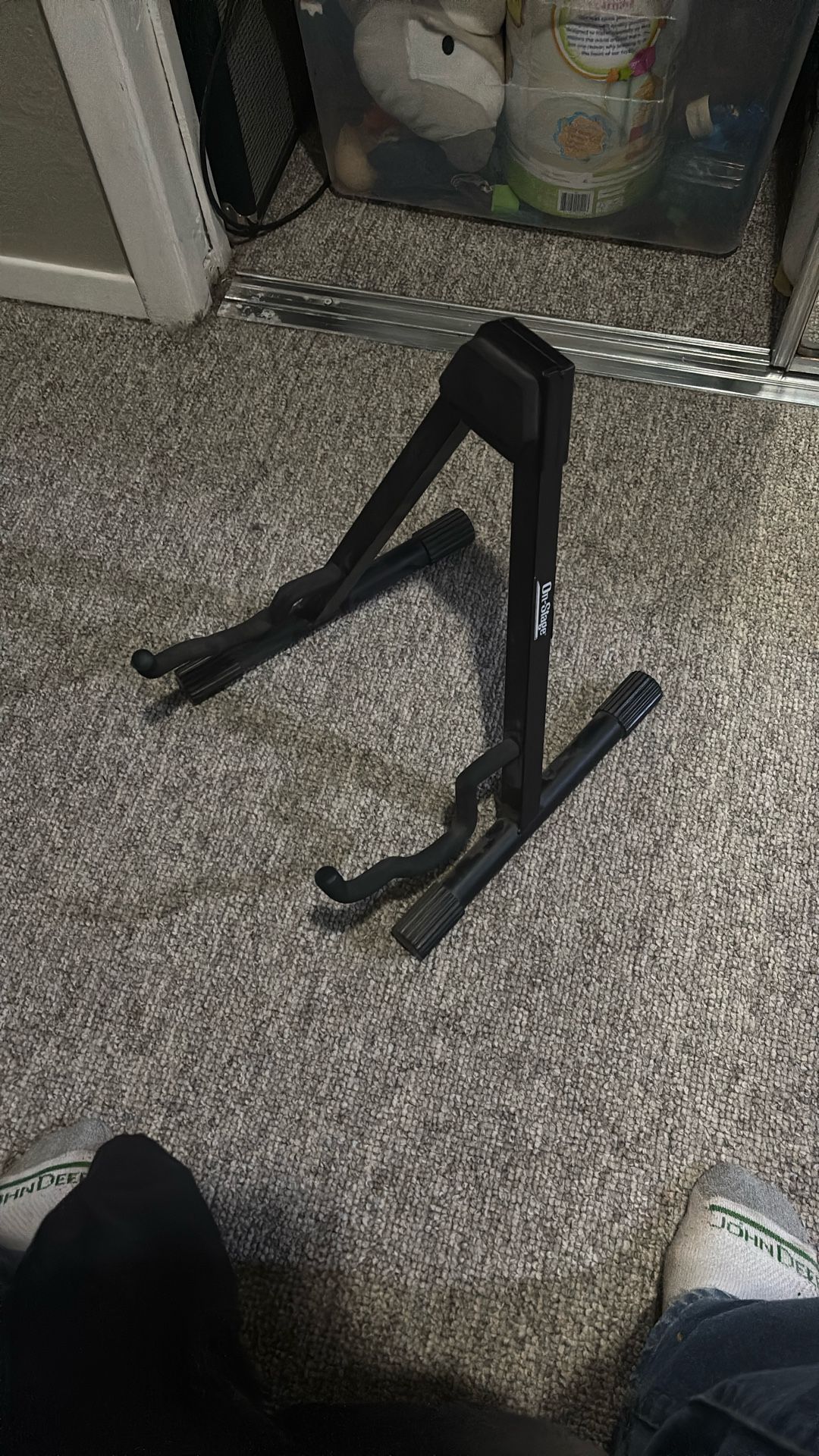 Guitar Stand OnStage