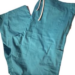 2 Pr Women's Scrubs