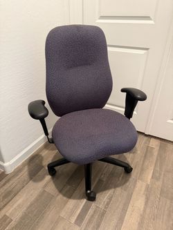 Ergonomic Adjustable Office Chair – High Back – Adjustable Arms