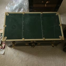 Steamer Trunk Excellent Condition