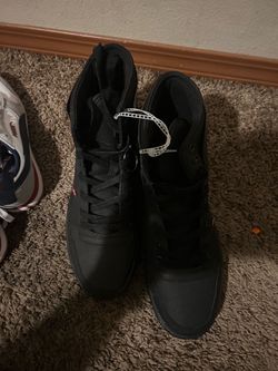 Men’s shoes