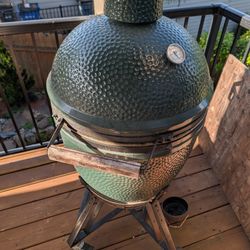 Green Egg Grill + Nest - Size large