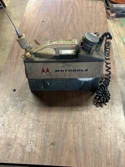 Motorola Handie-Talkie FM Radiophone
