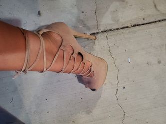 Colin Stuart lace up platform heels 7