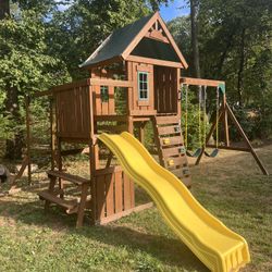 Chesapeake Wood Complete Swing Set