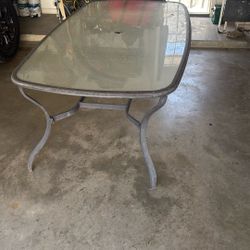 Outdoor Patio Table (6 feet long)