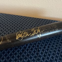 Carlton Fisk Autographed Bat