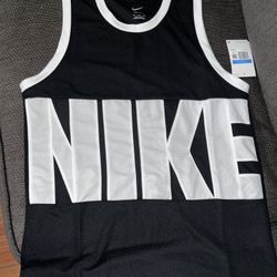 New Nike Tank