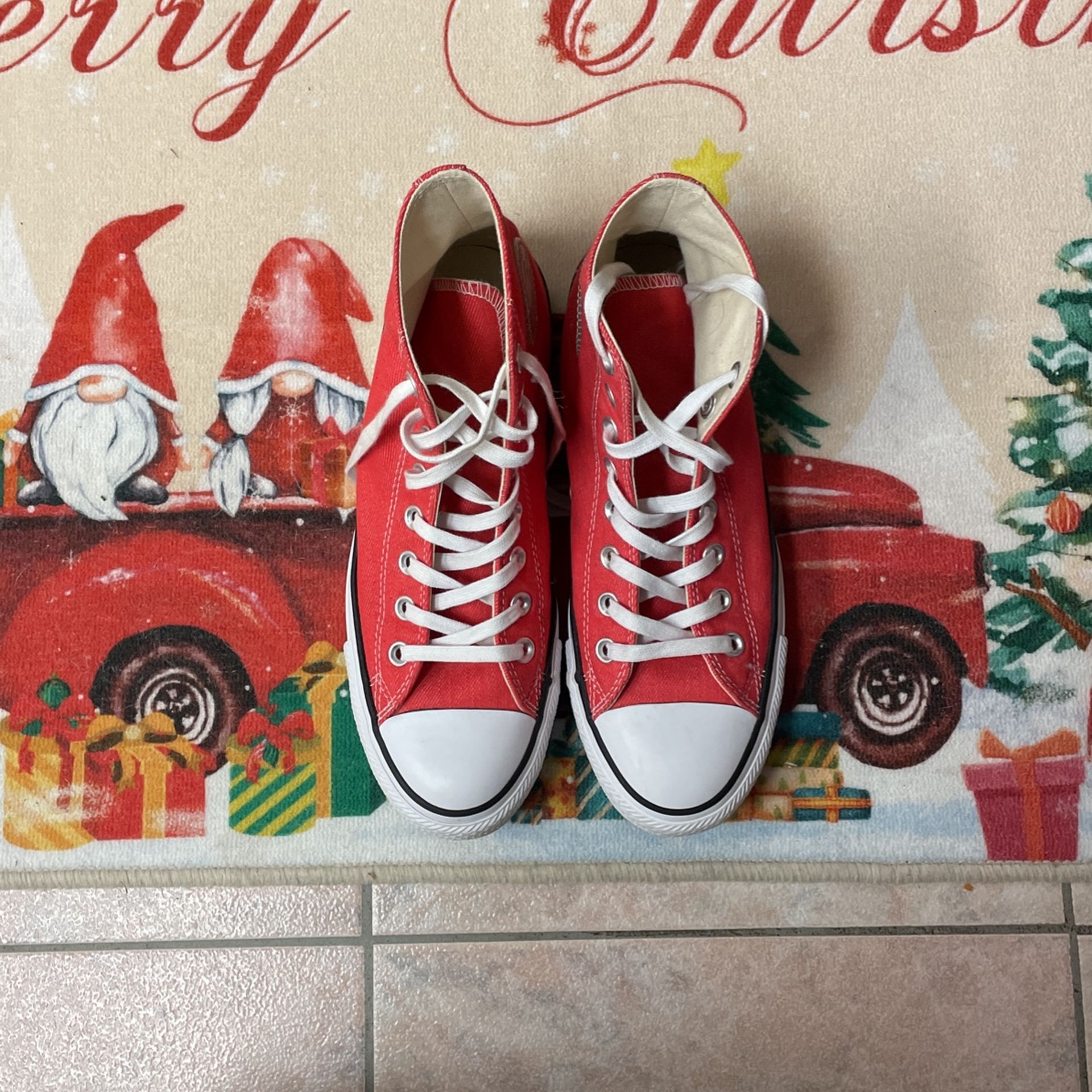 Chuck Taylor Red Converse