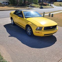 2005 Ford Mustang