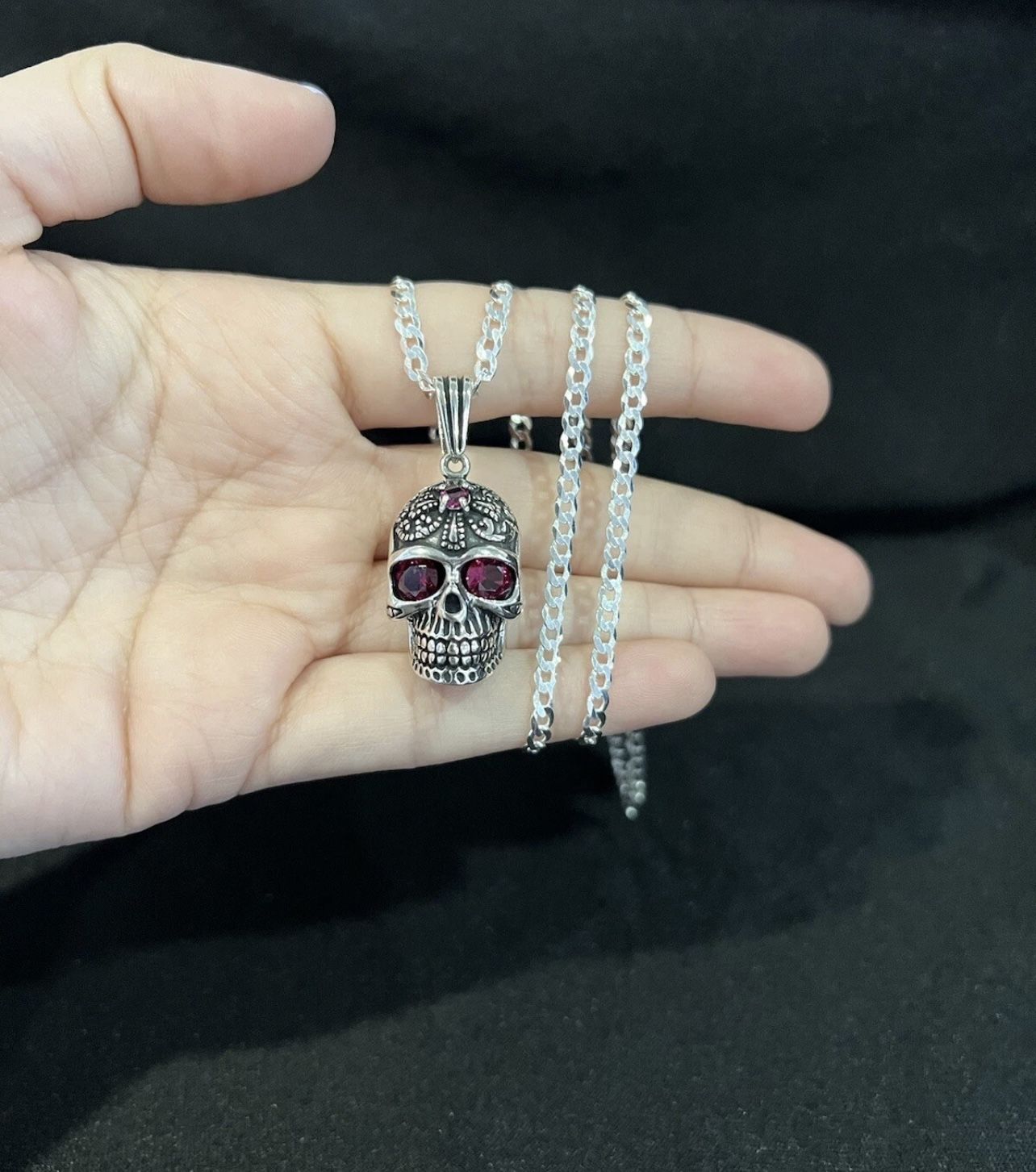 925 Sterling Silver Men's Gothic Biker Sugar Skull Pendant & Curb Chain