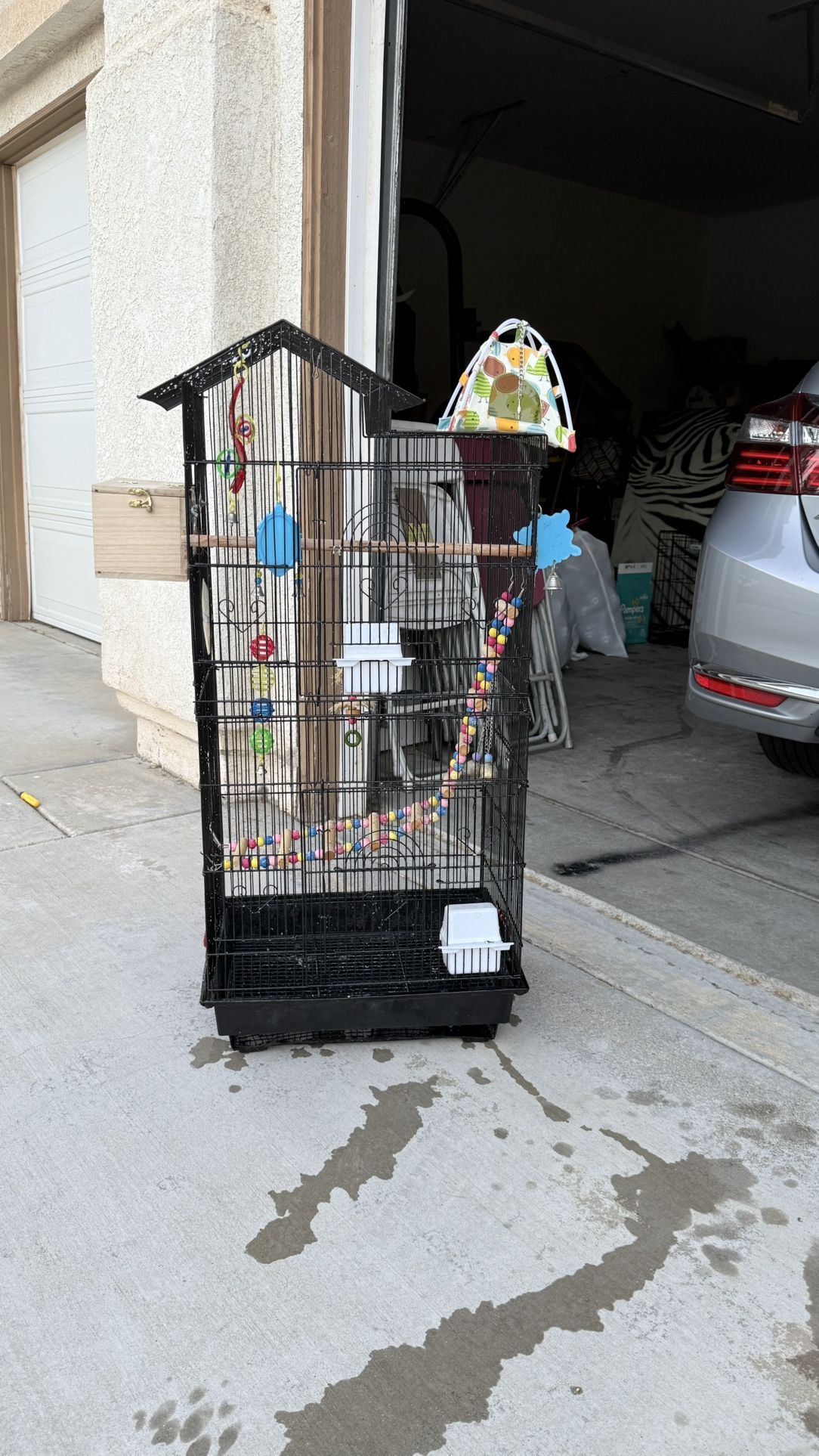 Large Bird Cage with toys 39 inches