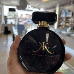 Kim Kardashian ‘Gold’ Perfume 