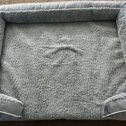 ORTHOPEDIC DOG BED SIZE L VERY NICE BED 