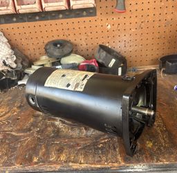 Pool motor