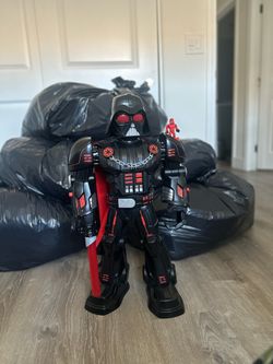 Darth Vader toy/ Star Wars