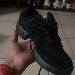 Deportivos BLOCH Size 8.5 Nuevoz