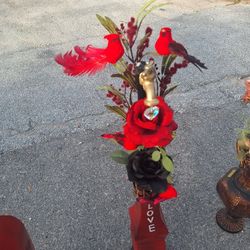 BIRD FAUCET BOUQUETS 