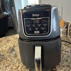 Ninja AIr Fryer Large 