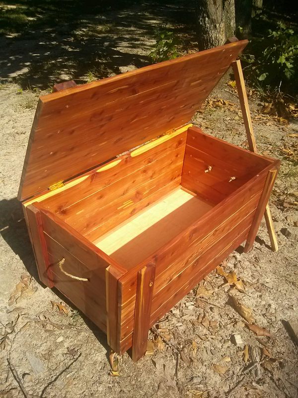 Handmade Cedar Hope Chest for Sale in Blythewood, SC OfferUp
