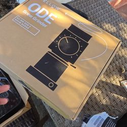 Fellow Gen 2 Ode Brew Grinder - Burr, Electric Coffee Bean Grinder with 31 Settings for Drip, French Press & Cold Brew - Small Footprint - Matte Black