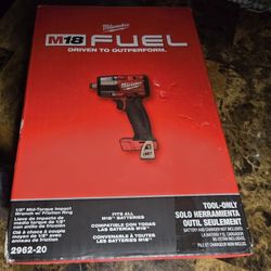 Milwaukee Impact Wrench M18 FUEL 1/2"